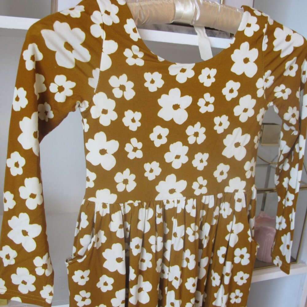 Girl's SweetHoney Fall Floral Leggy Romper Size 8Y EUC - Picture 2 of 3